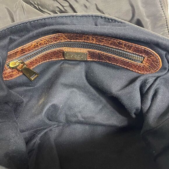 Treesje Olive green nylon with brown trim  slouch shoulder bag gold tone accents - Picture 7 of 10